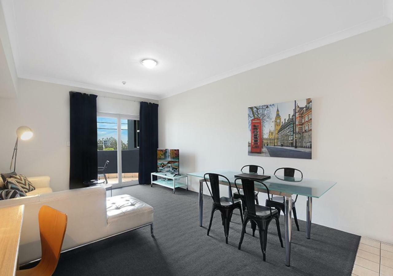 Sydney Airport Suites Kültér fotó